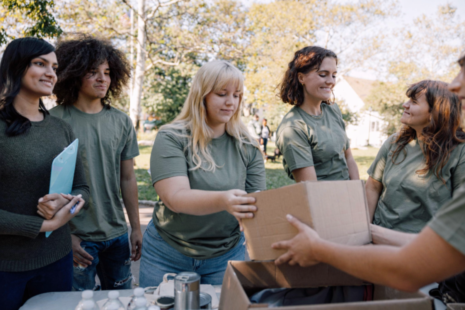 Teens helping in the community